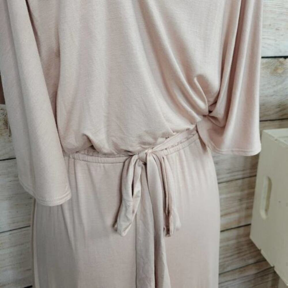 NWT Splendid Cold Shoulder Wrap Dress Tan‎ Beige Size Medium - Picture 8 of 11
